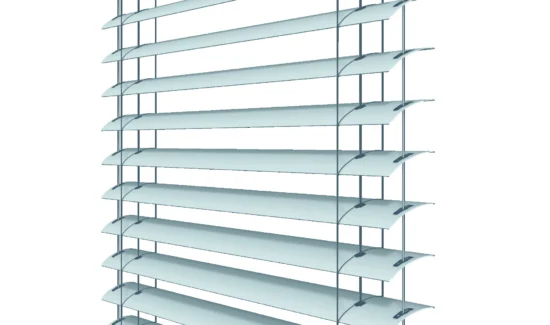 Detailansicht einer modernen Jalousie mit Lamellen